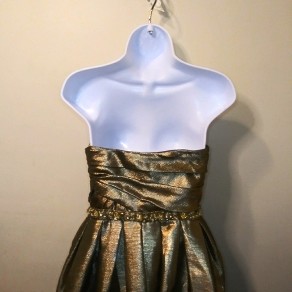 Monique Lhuillier Strapless Sparkly Bronze Lame´ Beaded Waist Evening Gown - Picture 8 of 16